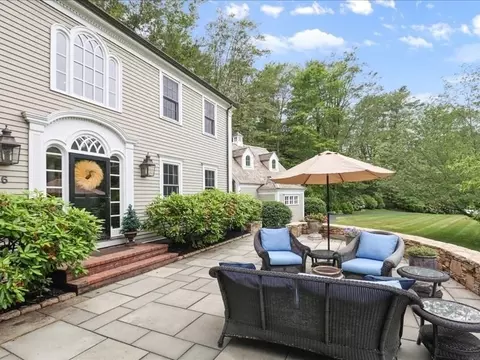 6 Brewer Way, Hingham, MA 02043 photo 3