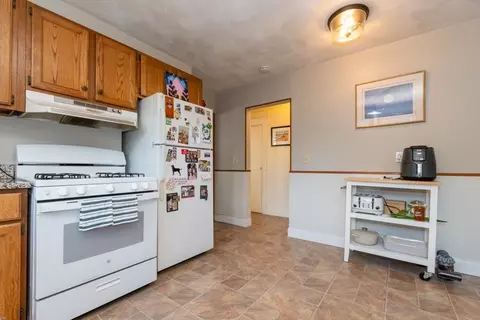 27-29 Rangeley St, Boston, MA 02124 photo 12