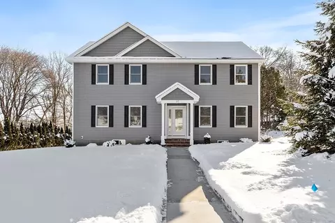 37 Montview Rd, Chelmsford, MA 01824