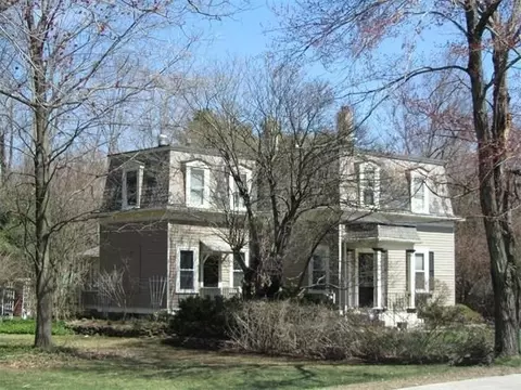 139 Salem End Rd, Framingham, MA 01702