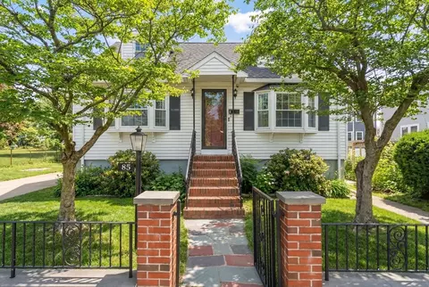 85 Winthrop Rd, Chelsea, MA 02150