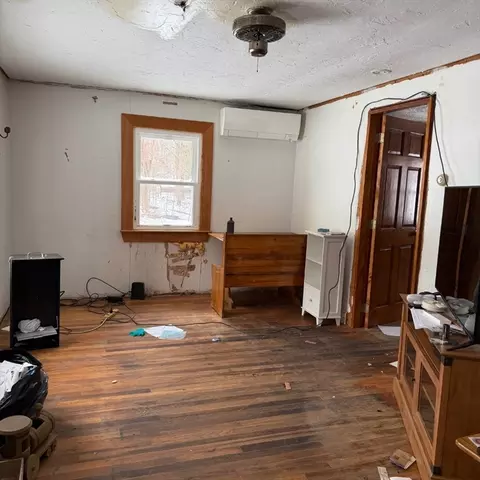 72 Park Rd, Ashby, MA 01431 photo 11