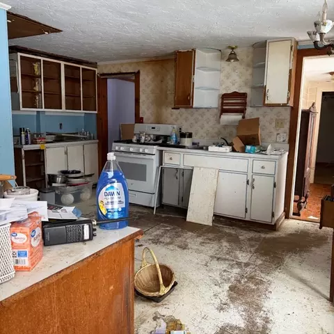 72 Park Rd, Ashby, MA 01431 photo 10