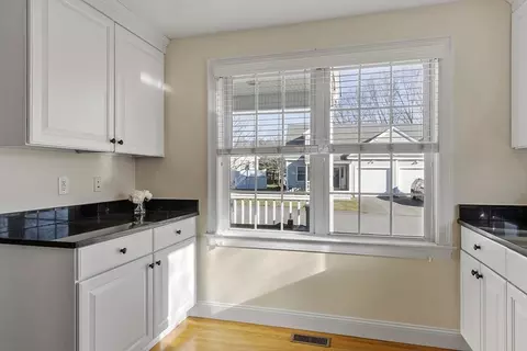 Kitchen - 2 Marble Farm Rd #2, Maynard, MA 01754 photo 2 of 4