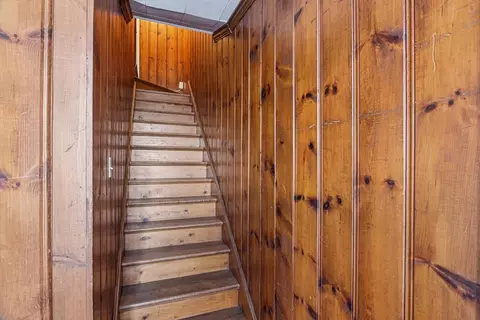 Entry Way - 113 W Main, Dudley, MA 01571 photo 1 of 3