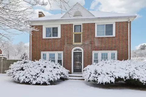 Exterior - 113 W Main, Dudley, MA 01571 photo 2 of 7