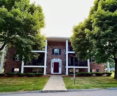 2 Walker Rd #4, North Andover, MA 01845