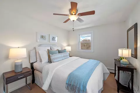 Bedroom - 70 Maverick St, Marblehead, MA 01945 photo 5 of 5