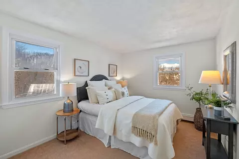 Bedroom - 70 Maverick St, Marblehead, MA 01945 photo 3 of 5