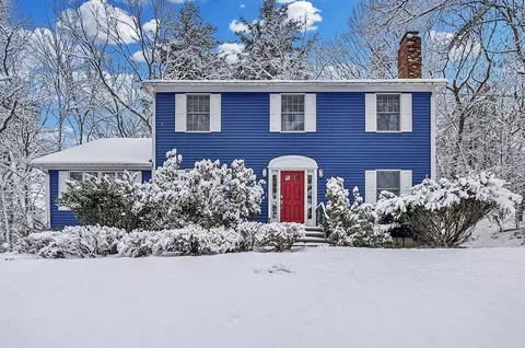 2 Chesterfield St, Framingham, MA 01701