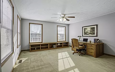 37 Mohave Rd, Worcester, MA 01606 photo 4