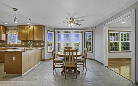 37 Mohave Rd, Worcester, MA 01606 photo 12