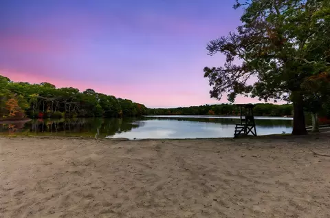 View/Area - 23 Alderberry Rd, Bourne, MA 02532 photo 2 of 3