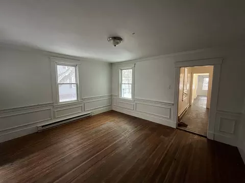 42 Florence St, Springfield, MA 01105 photo 5
