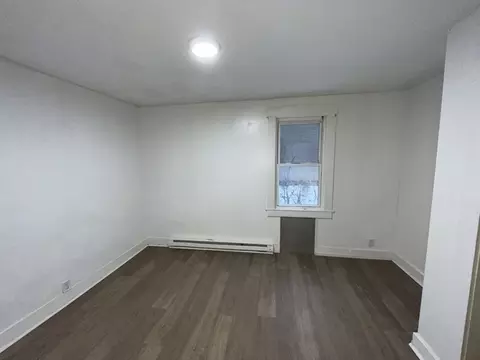 42 Florence St, Springfield, MA 01105 photo 10