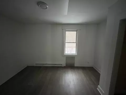 42 Florence St, Springfield, MA 01105 photo 7