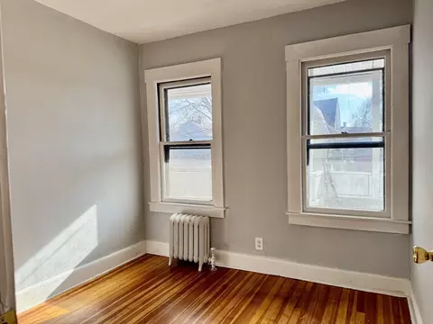 21 Bloomfield St, Springfield, MA 01108 photo 13