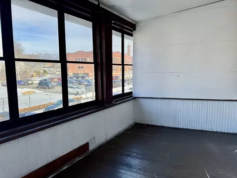 21 Bloomfield St, Springfield, MA 01108 photo 30
