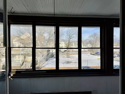 21 Bloomfield St, Springfield, MA 01108 photo 31