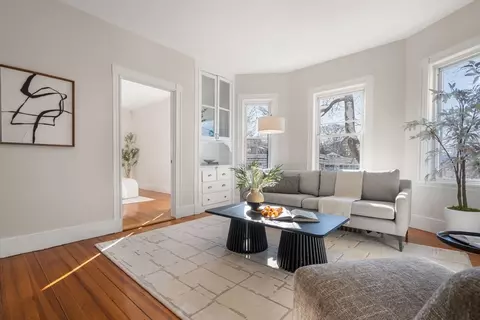 14 Forest Hills St #3, Jamaica Plain, MA 02130