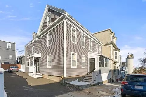 86-88 Pearl St, Charlestown, MA 02129