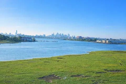 133 Commander Shea Blvd #709, Quincy, MA 02171