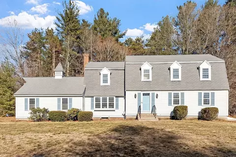 16 Minehan Ln, Marlborough, MA 01752
