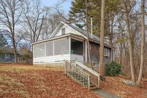 142 May St, North Attleboro, MA 02760