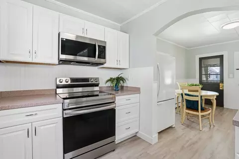 54 Bourne St, Three Rivers, MA 01080 photo 9