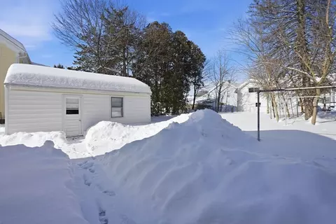 54 Bourne St, Three Rivers, MA 01080 photo 34