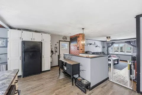 130 Spear Rd, Springfield, MA 01119 photo 10