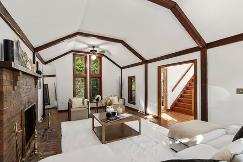 22 Elm St, Canton, MA 02021 photo 8