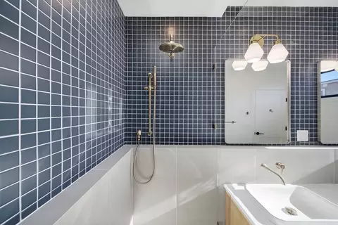 545 E 2nd St #PH2, Boston, MA 02127 photo 20