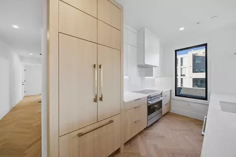 545 E 2nd St #PH2, Boston, MA 02127 photo 7