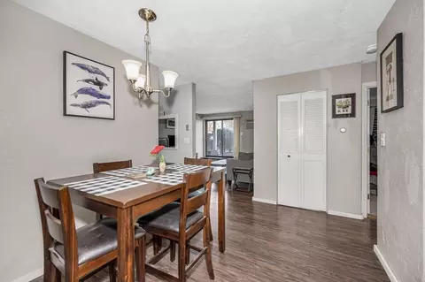 Dining - 5 Washington St #A5, Reading, MA 01867 photo 1 of 3