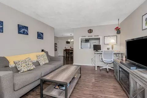Living - 5 Washington St #A5, Reading, MA 01867 photo 5 of 5