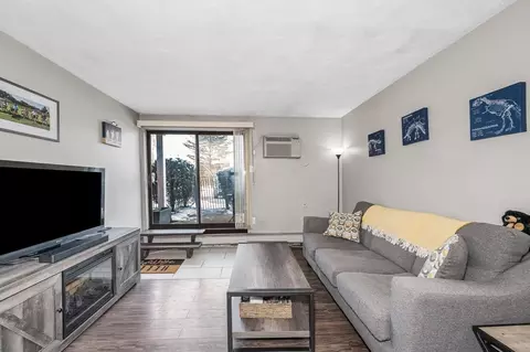 Living - 5 Washington St #A5, Reading, MA 01867 photo 1 of 5
