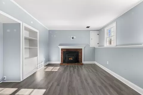 Living - 13 Potter Rd, Framingham, MA 01701 photo 7 of 7