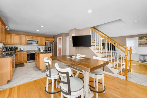 173 Main St, Mashpee, MA 02649 photo 7