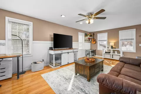 173 Main St, Mashpee, MA 02649 photo 4