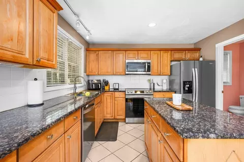 173 Main St, Mashpee, MA 02649 photo 10
