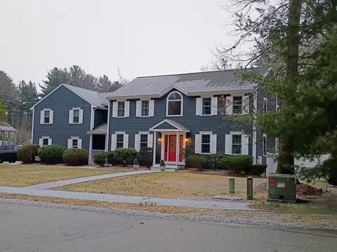 6 Nelson Rd, Rockland, MA 02370