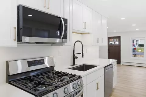 42 Oakdale Rd, Canton, MA 02021 photo 14