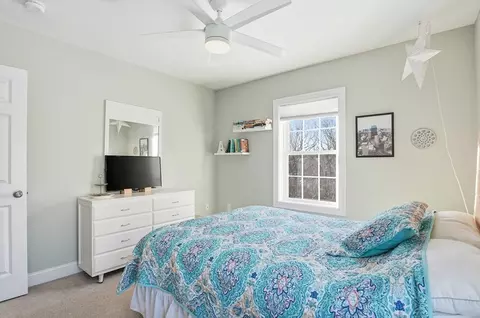 Bedroom - 38 Hemlock Rd, Ashburnham, MA 01430 photo 5 of 6