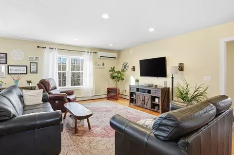 Living - 38 Hemlock Rd, Ashburnham, MA 01430 photo 1 of 3