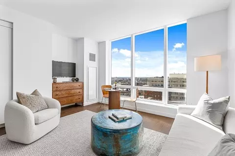 430 Stuart #1607, Boston, MA 02116