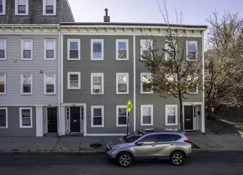 530-532 Medford St, Boston, MA 02129