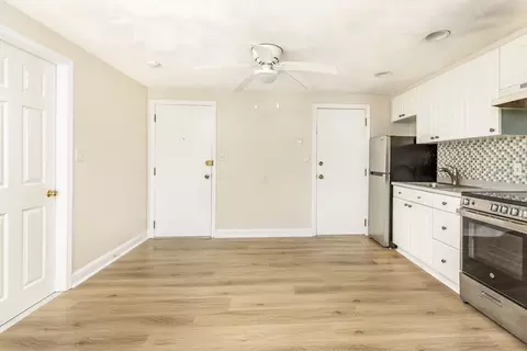 6 Mcdewell Ave #4, Danvers, MA 01923 photo 5