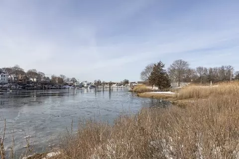 6 Mcdewell Ave #4, Danvers, MA 01923 photo 23