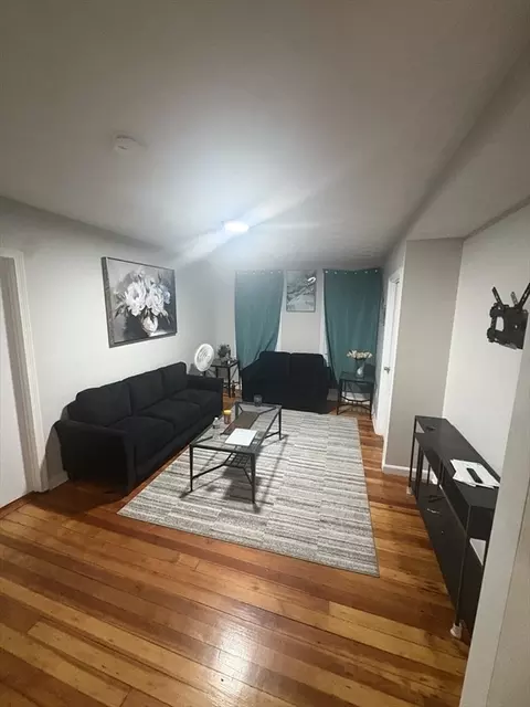 70 Jencks St, Fall River, MA 02723 photo 6